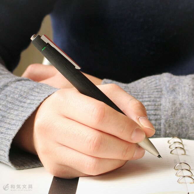 ラミー ボールペン LAMY 2000 4色ボールペン / 名入れ 高級 プレゼント